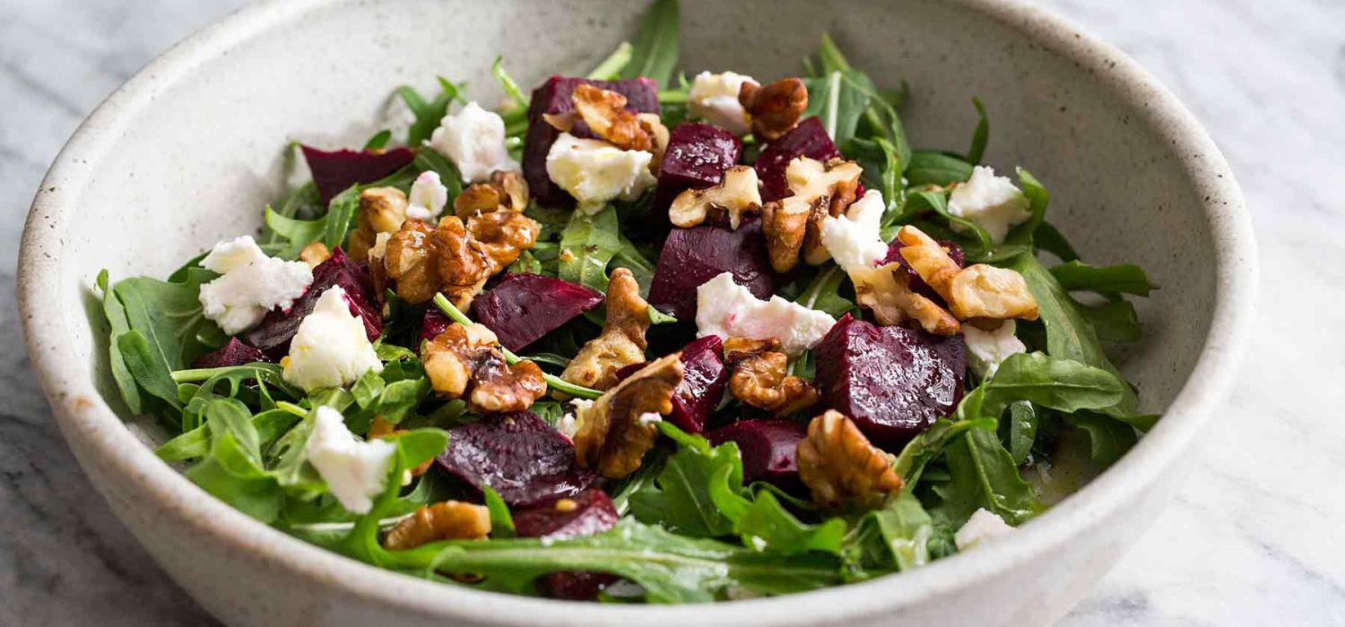 Beetroot, Walnut & Goat's Cheese Sticky Balsamic Salad – Rich Glen