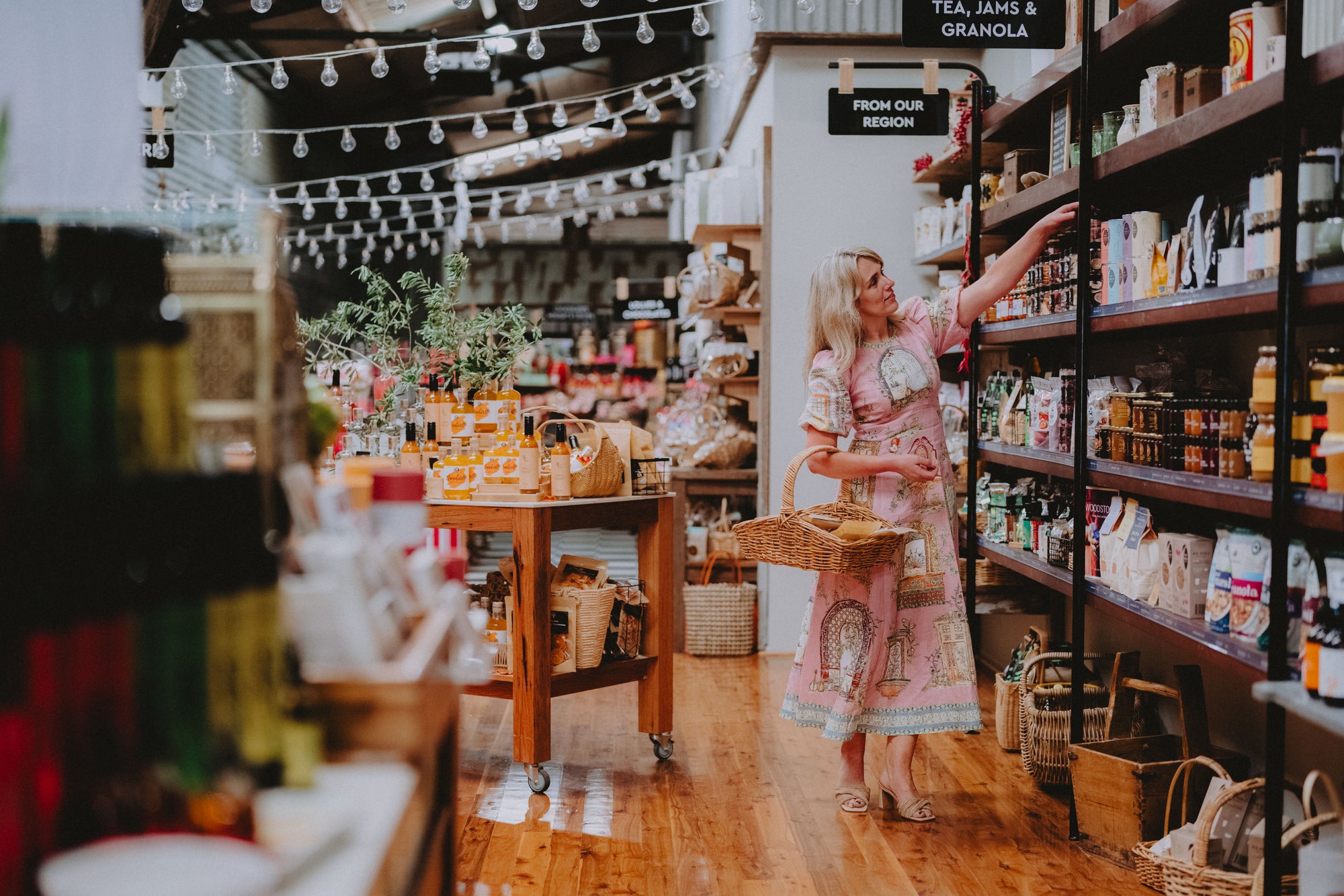Olive oil tasting setup with bread and dipping bowls