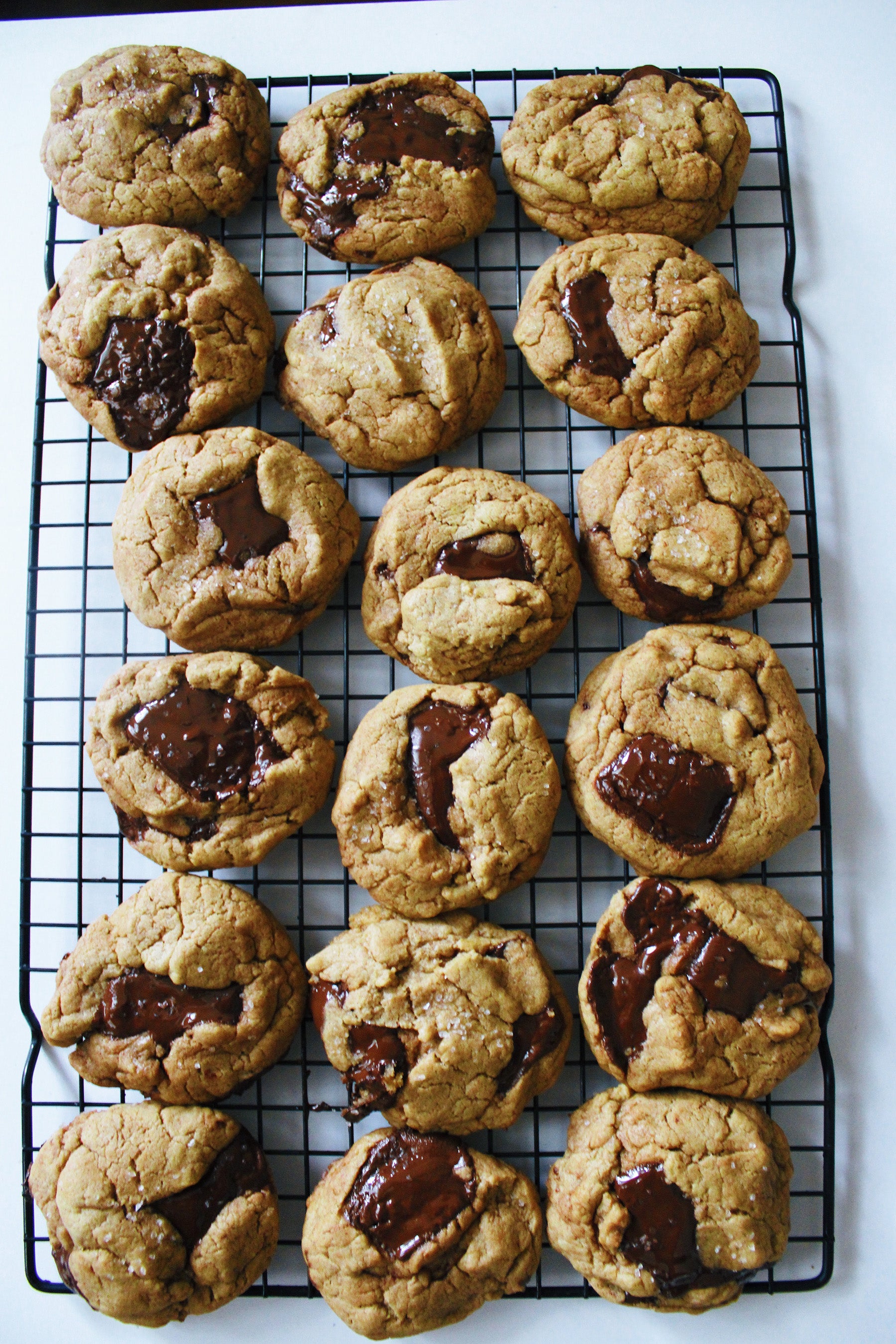 Vegan Chewy Gooey Cookies