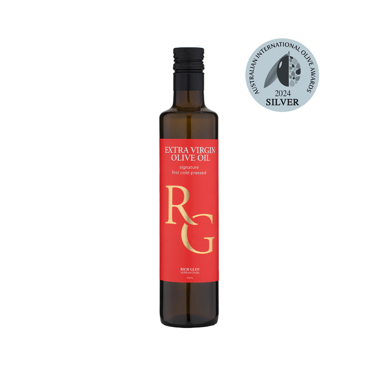 Bottle of Rich Glen Extra Virgin Olive Oil 500ml on bench