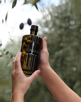 Festive Harvest Oil & Gin
